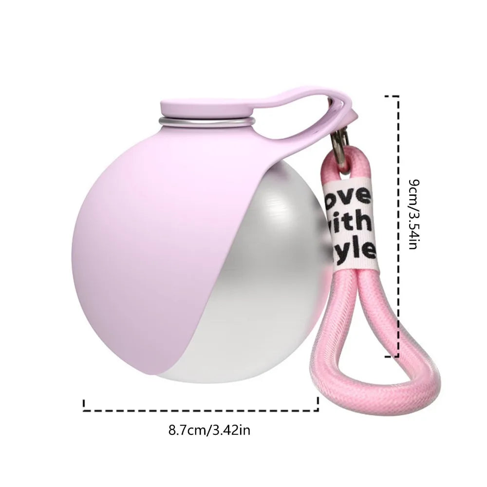 2-in-1 Portable Pet Water Bottle & Bowl       בקבוק מים נייד 2 ב-1 לטיולים עם חיות מחמד